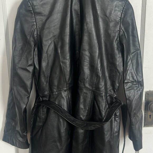 Danier Genuine Leather Insulated Coat with Removable Faux Fur Trim - Picture 3 of 8
